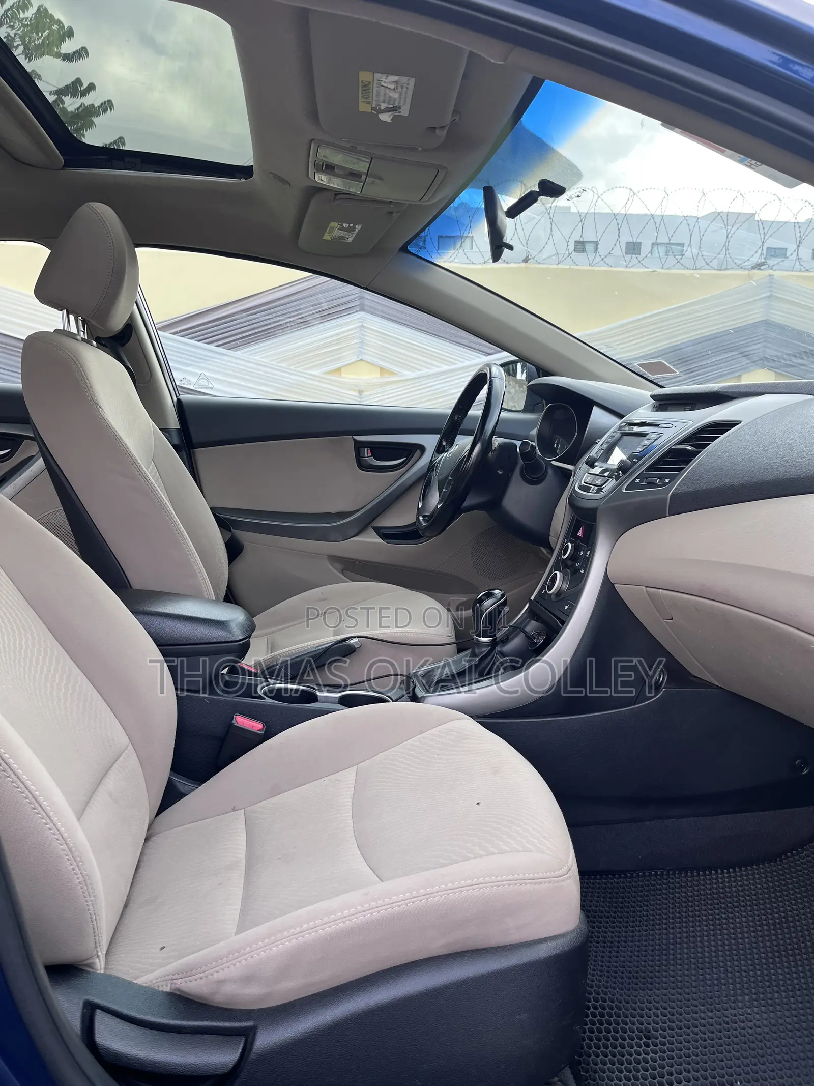 Hyundai Elantra Limited Sedan FWD (1.8L 4cyl 6A) 2016 Blue