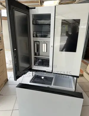 Samsung Bespoke 30 Cu. Ft 3-Door French Door Fridge .