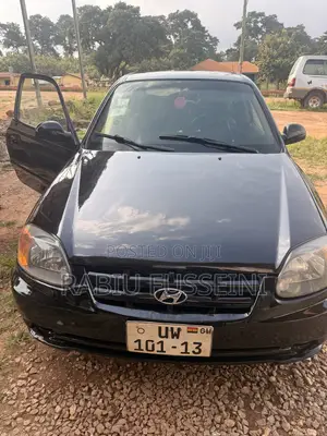 Hyundai Accent 2004 Black