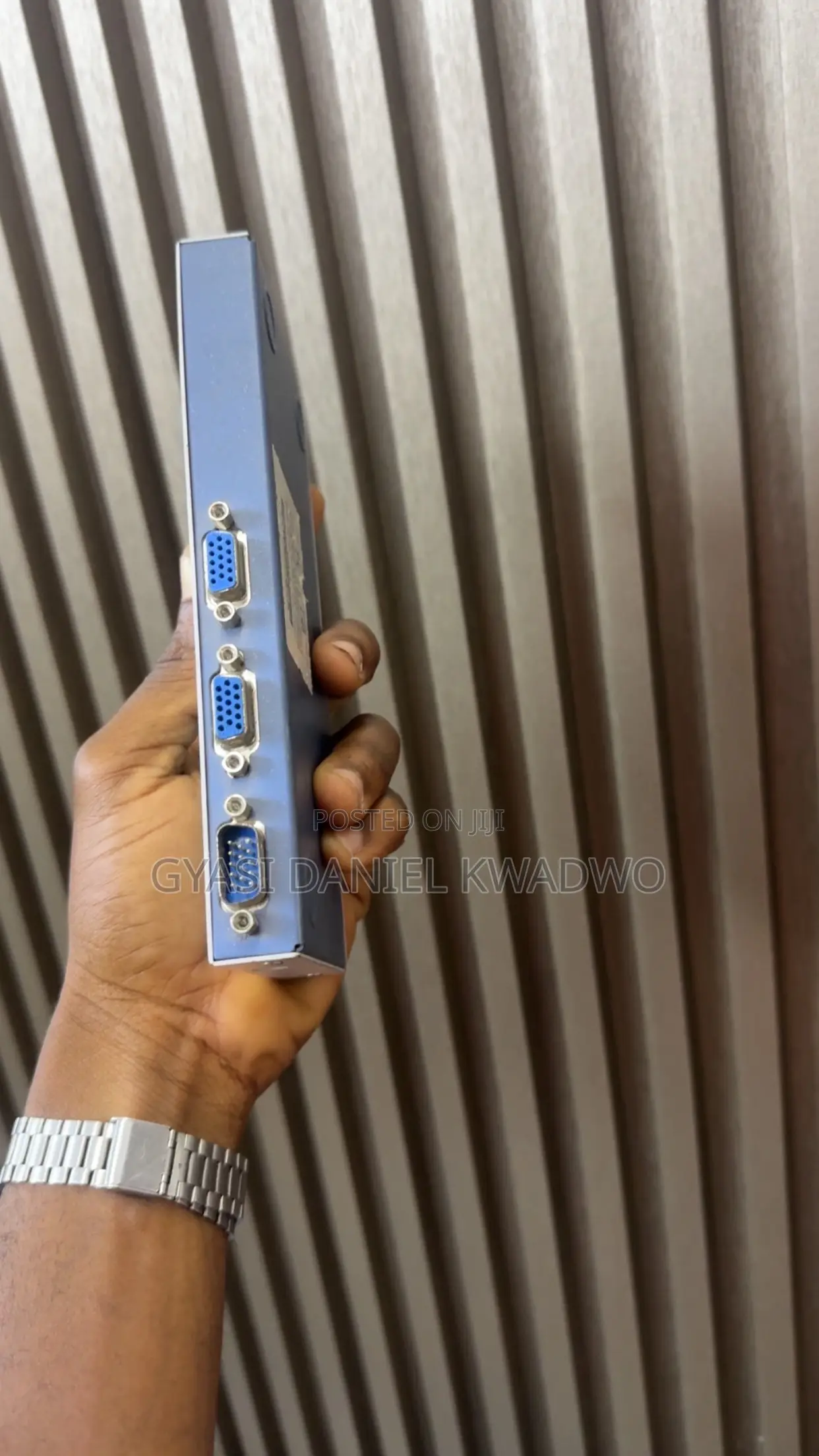 Rextron Vsa12 Vga Video Splitter |