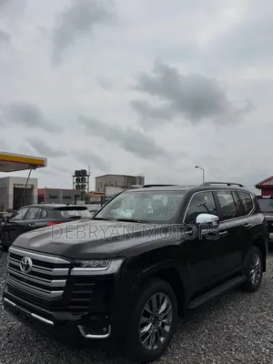 New Toyota Land Cruiser LC300 2025 Black
