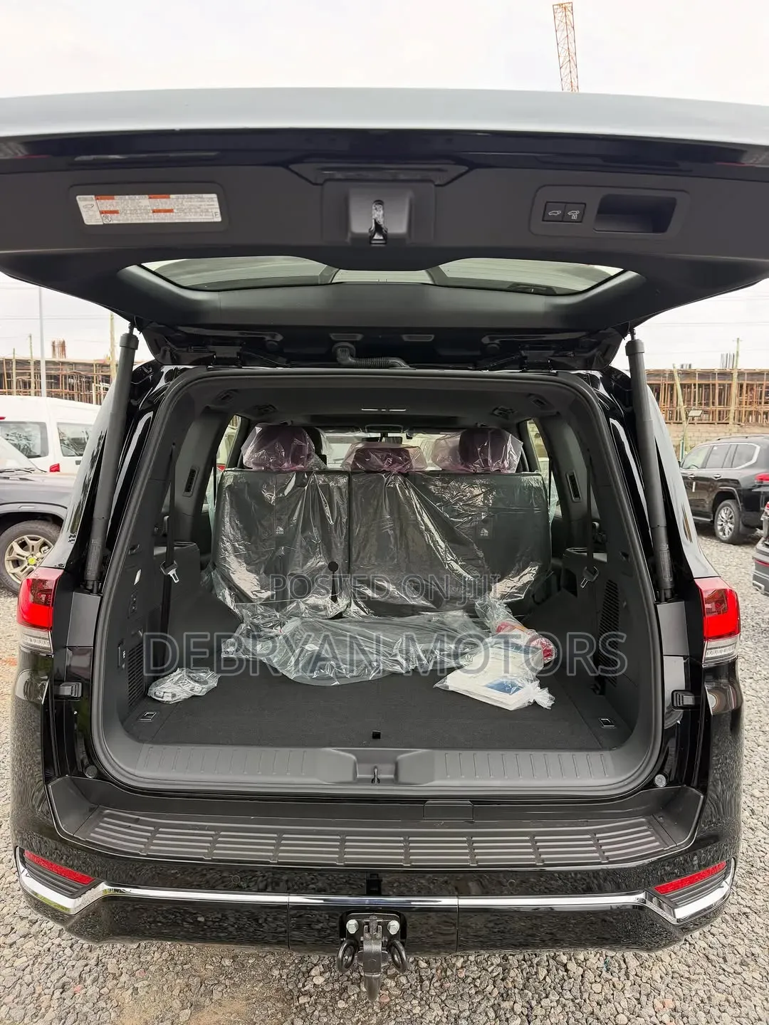 New Toyota Land Cruiser LC300 2025 Black