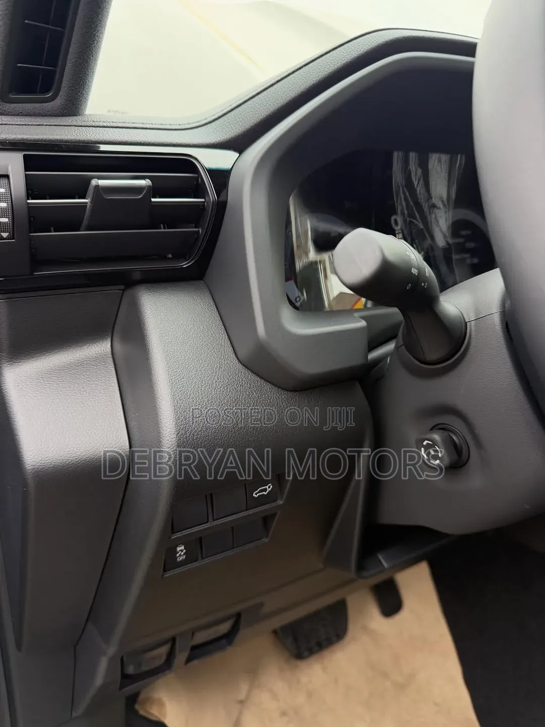 New Toyota Land Cruiser LC300 2025 Black
