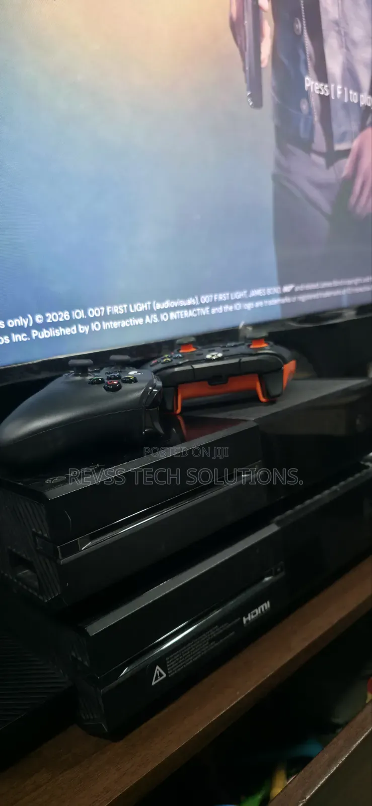 Xbox One With Wired Controller