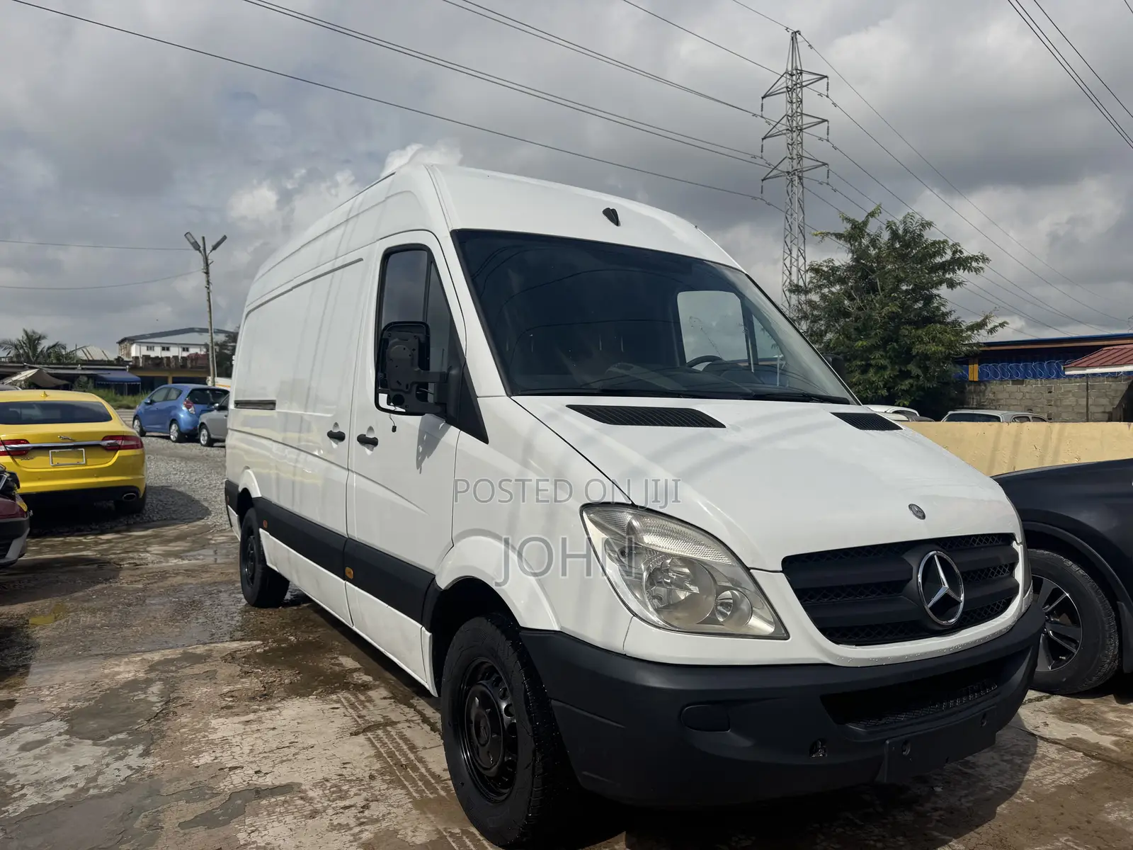 Mercedes-Benz Sprinter 2012 White