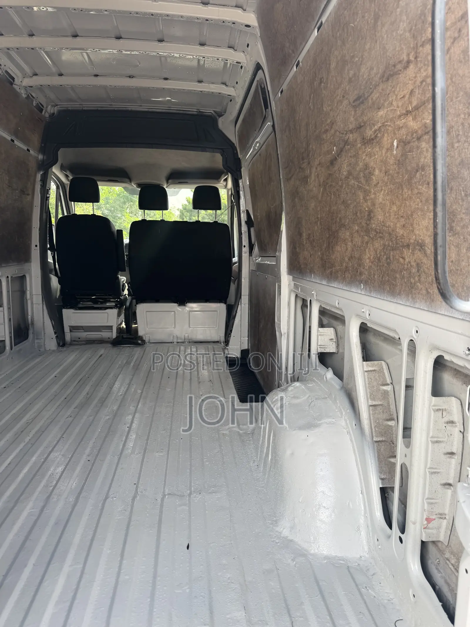 Mercedes-Benz Sprinter 2012 White