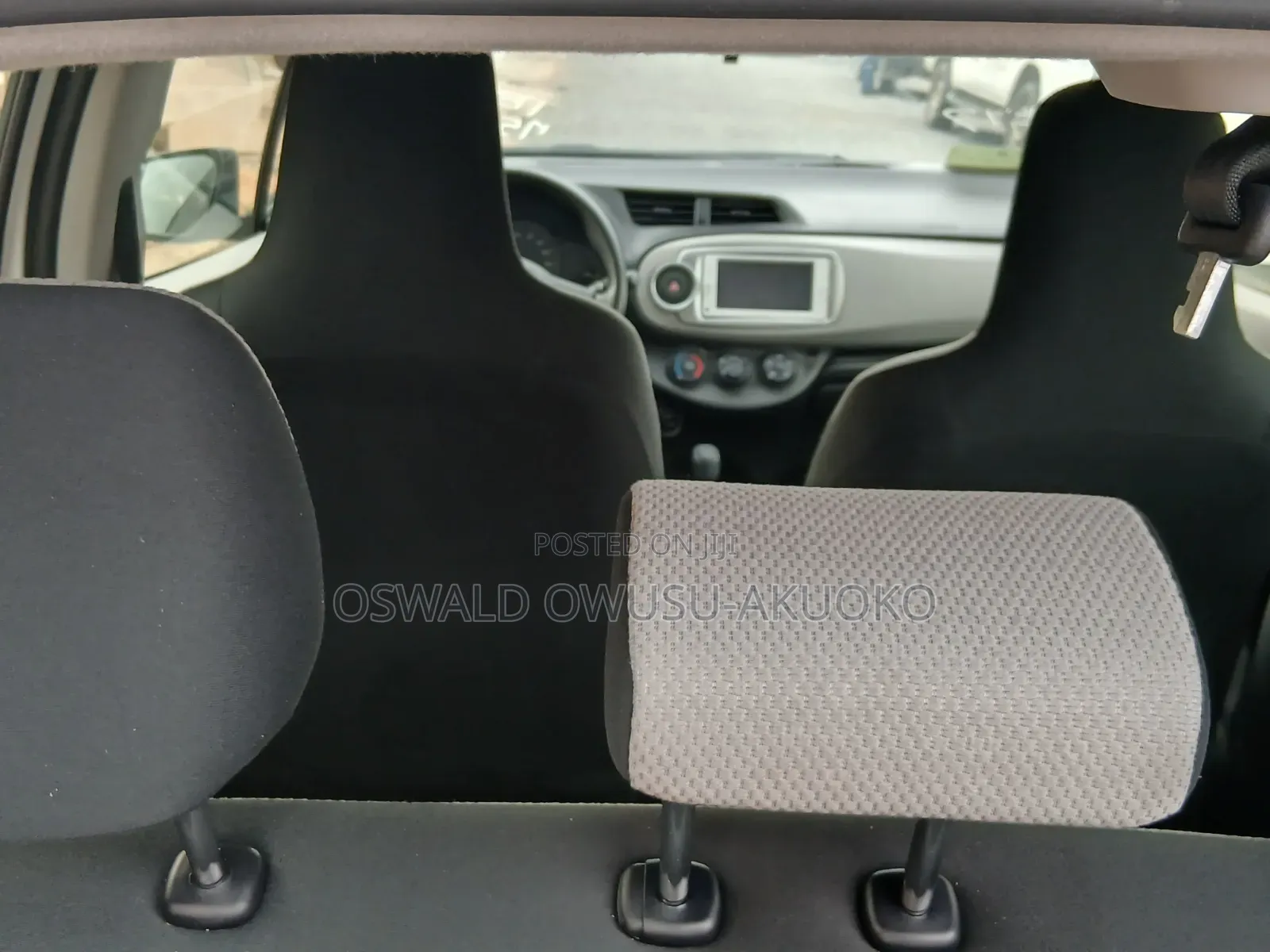 Toyota Vitz 2013 White