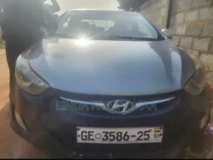 Hyundai Elantra SE 4dr Sedan (1.8L 4cyl 6A) 2015 Silver