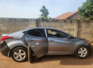 Hyundai Elantra SE 4dr Sedan (1.8L 4cyl 6A) 2015 Silver