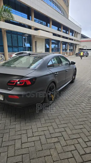 Volkswagen CC R-Line 4dr Sedan (2.0L 4cyl Turbo 6AM) 2014 Gray