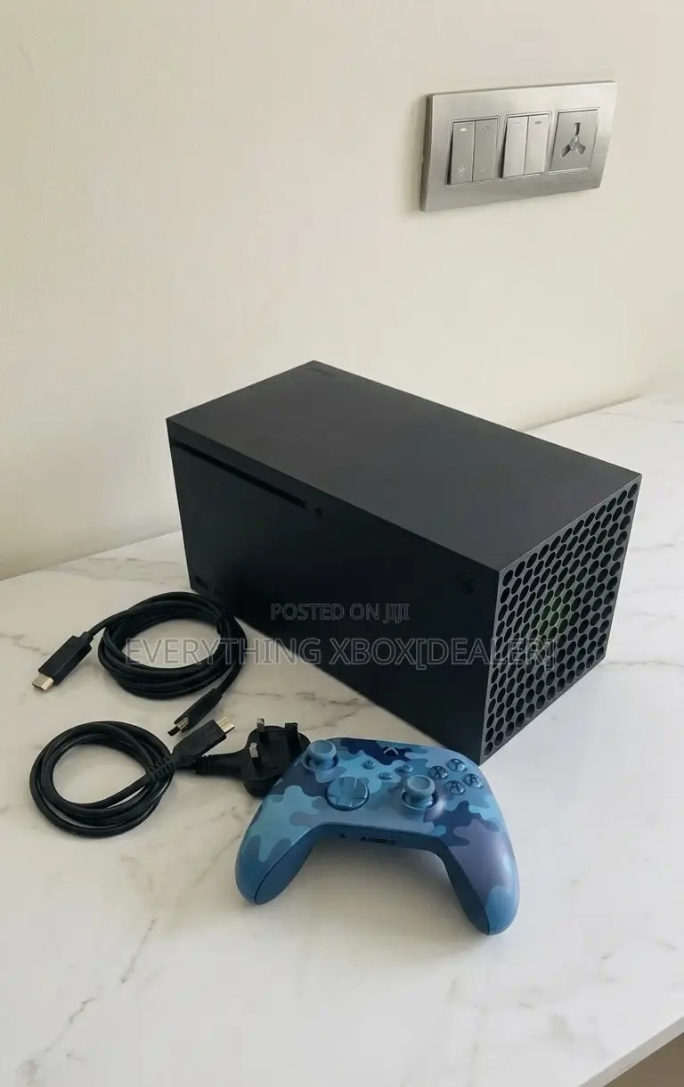 Xbox Series X, 1tb, 1 Controller and 12 Games. Read Description!