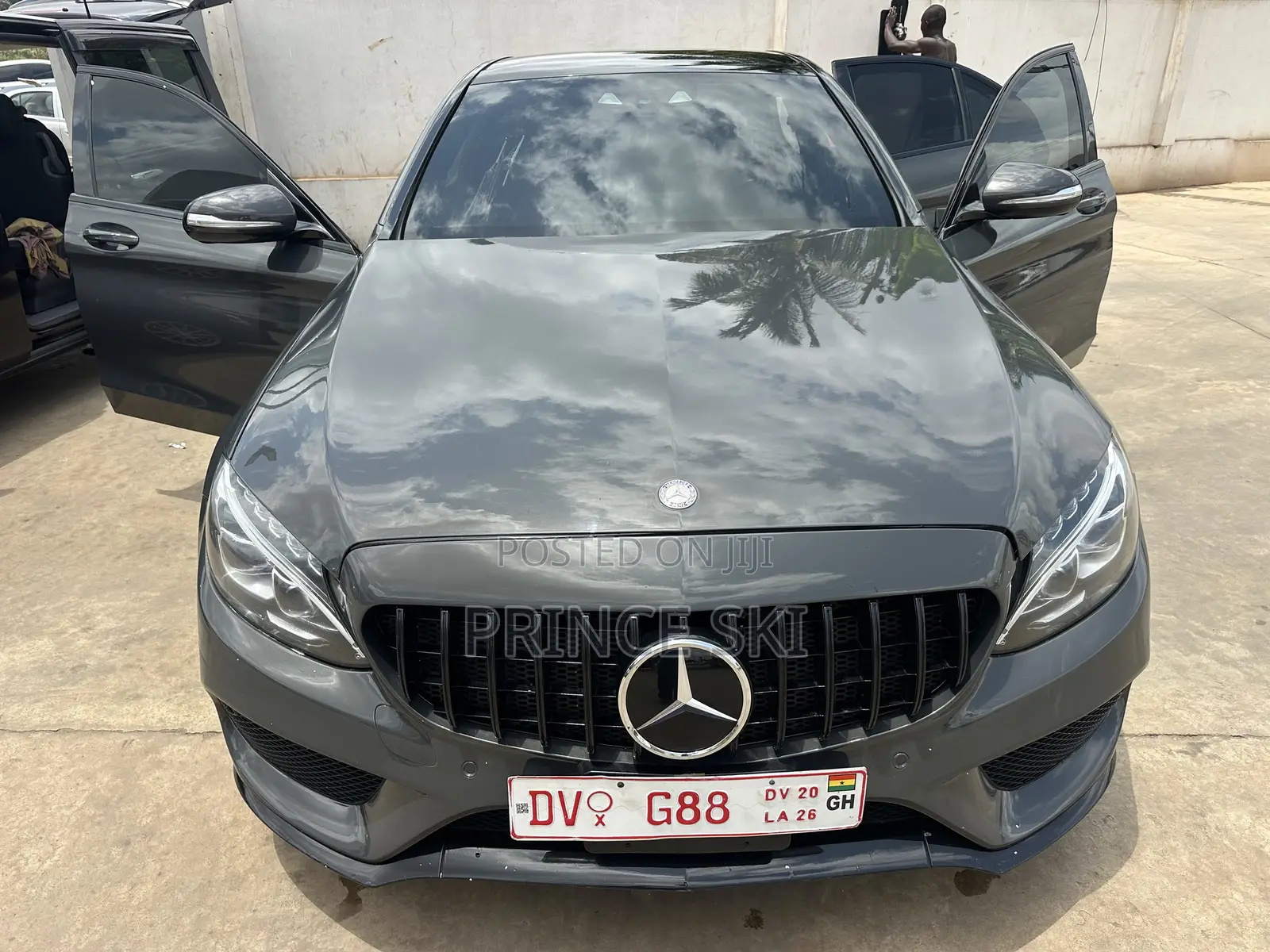 Mercedes-Benz C400 4Matic AWD Sedan (3.0L V6 7A) 2015 Gray