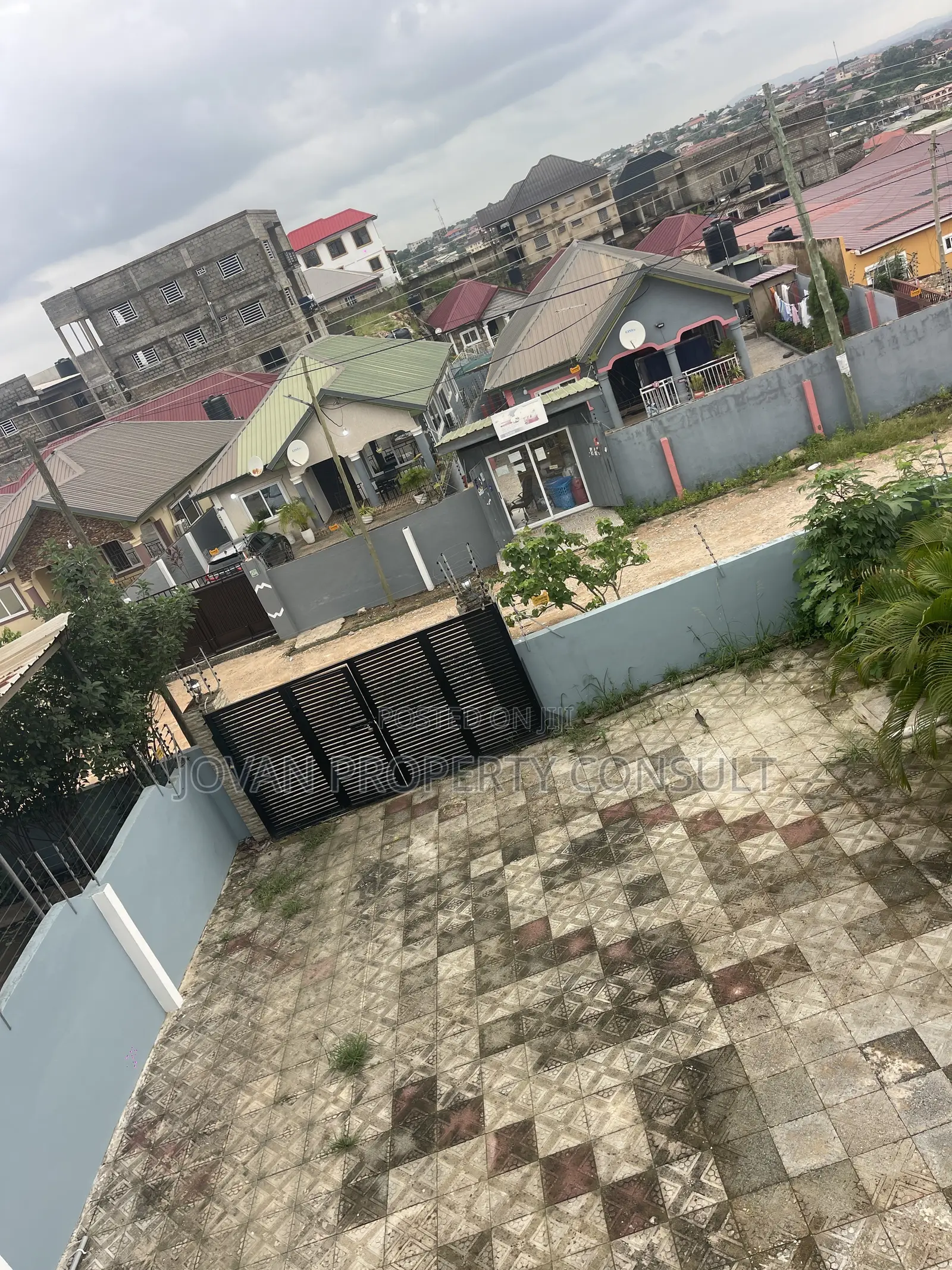 6bdrm Duplex in Acp, Pokuase for rent