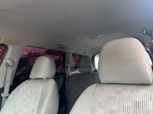 Toyota RAV4 2.5 2012 Red