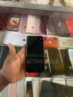Apple iPhone 7 Plus 128 GB Black
