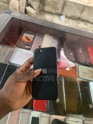 Apple iPhone 7 Plus 128 GB Black