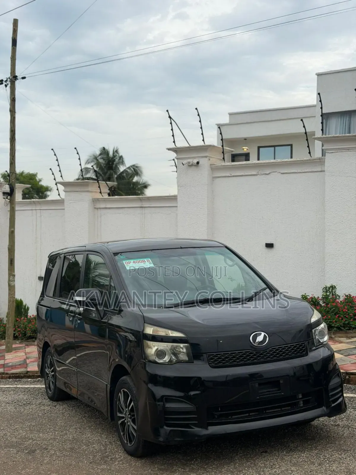 Toyota Voxy 2010 Black
