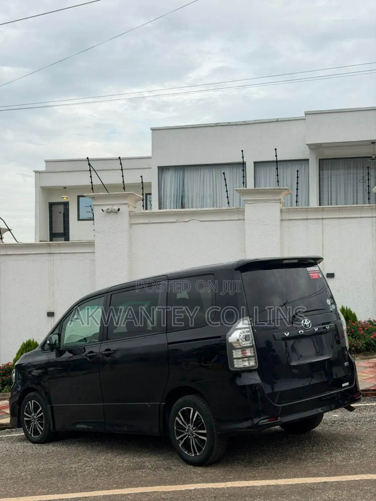 Toyota Voxy 2010 Black