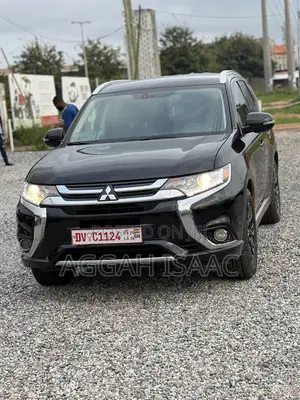 Mitsubishi Outlander 2018 Black