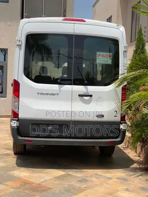 Ford Transit 2018 White