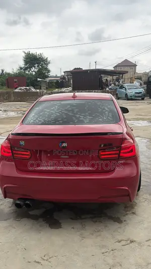 BMW 328i 2015 Red