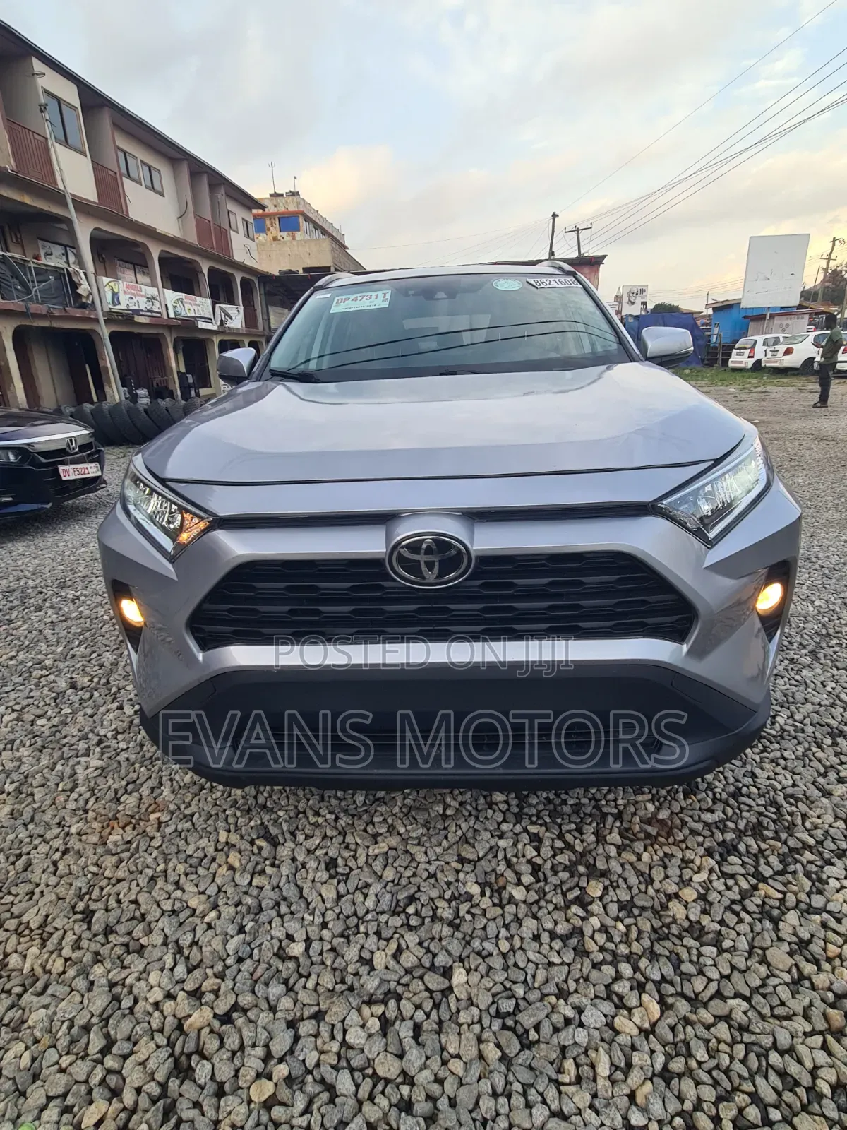 Toyota RAV4 2021 Silver