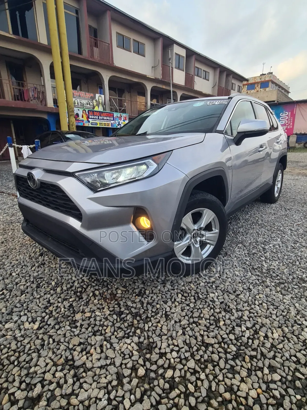 Toyota RAV4 2021 Silver