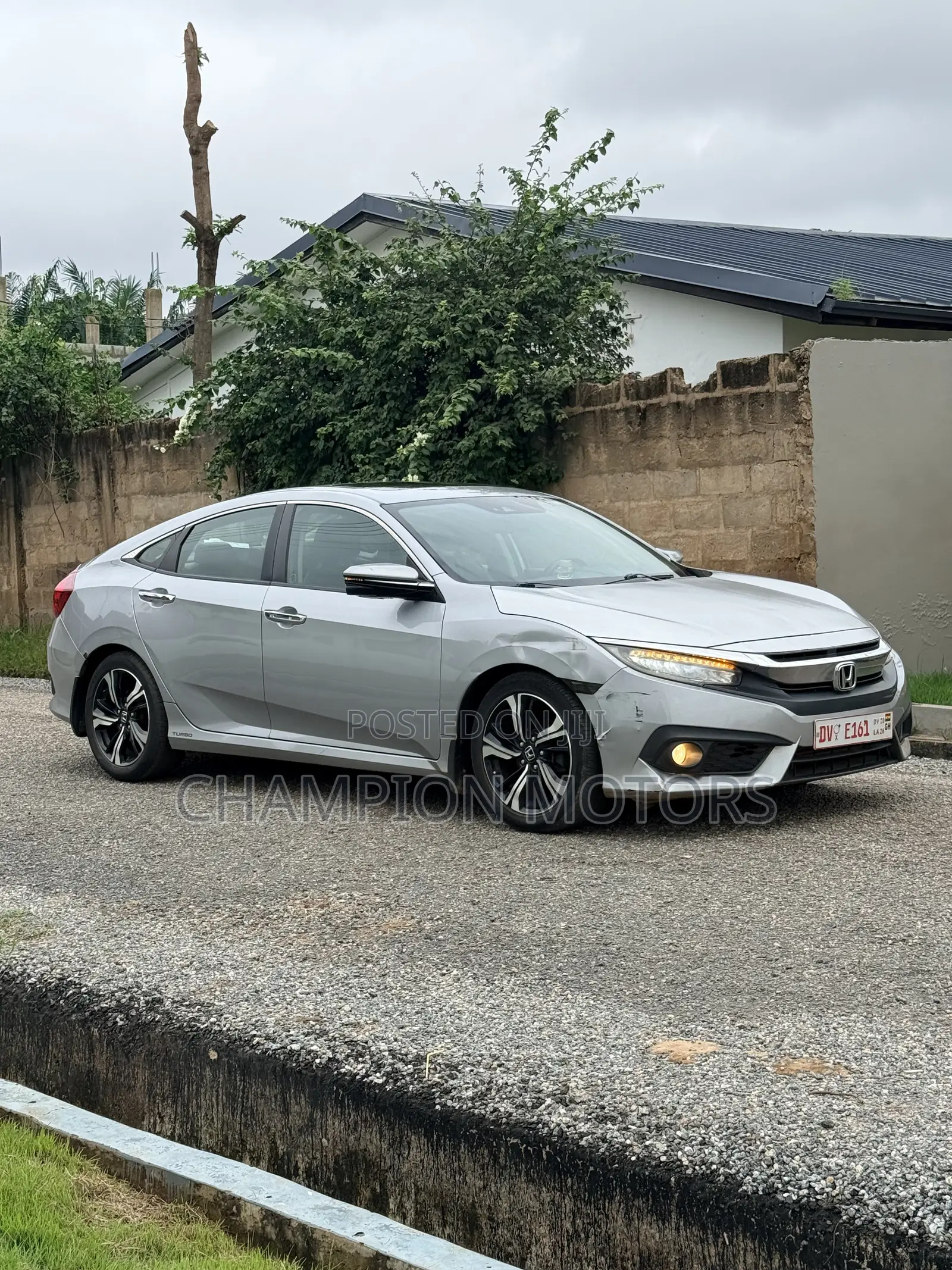 Honda Civic Touring 4dr Sedan (1.5L 4cyl) 2017 Silver