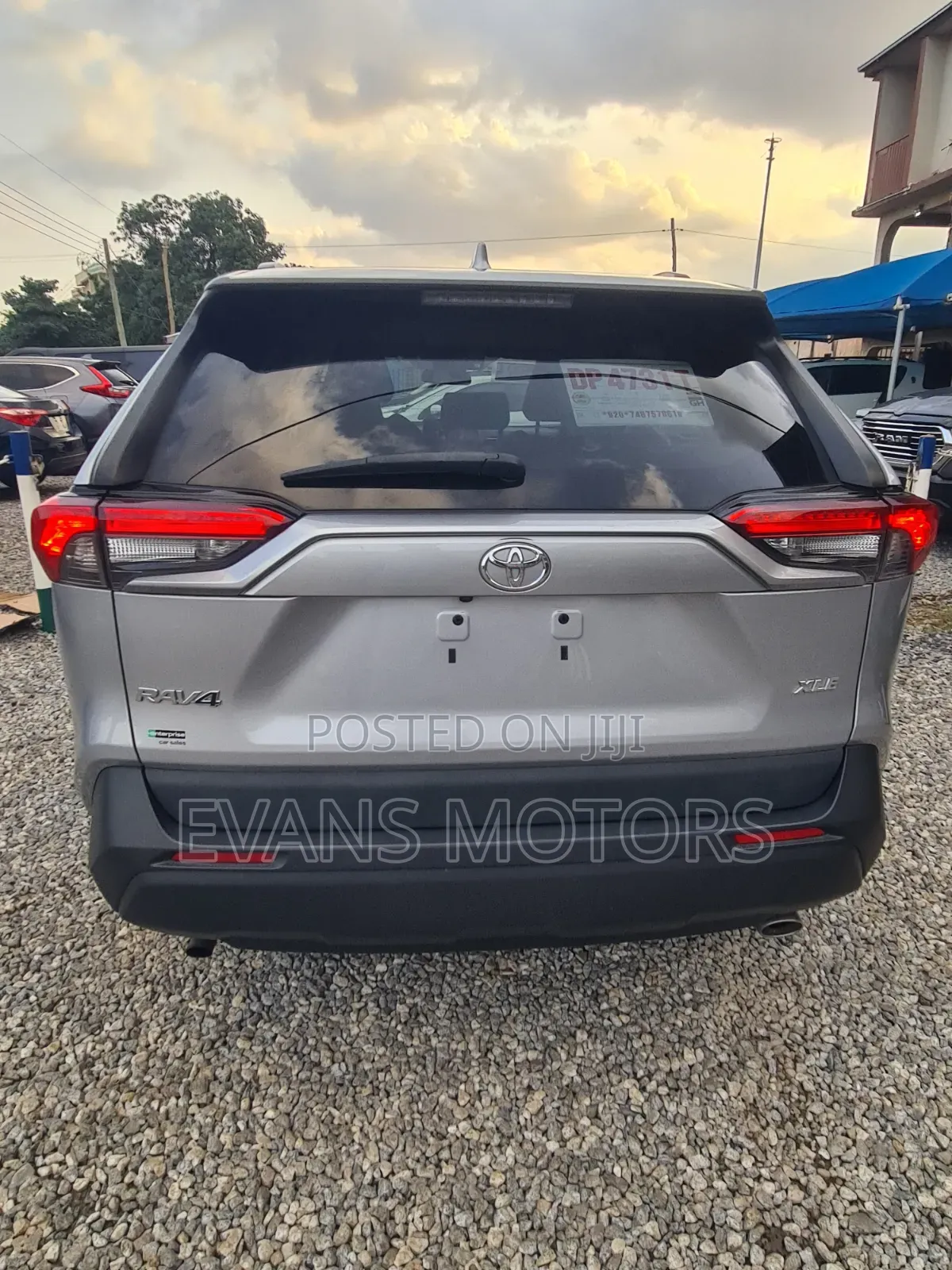 Toyota RAV4 2021 Silver