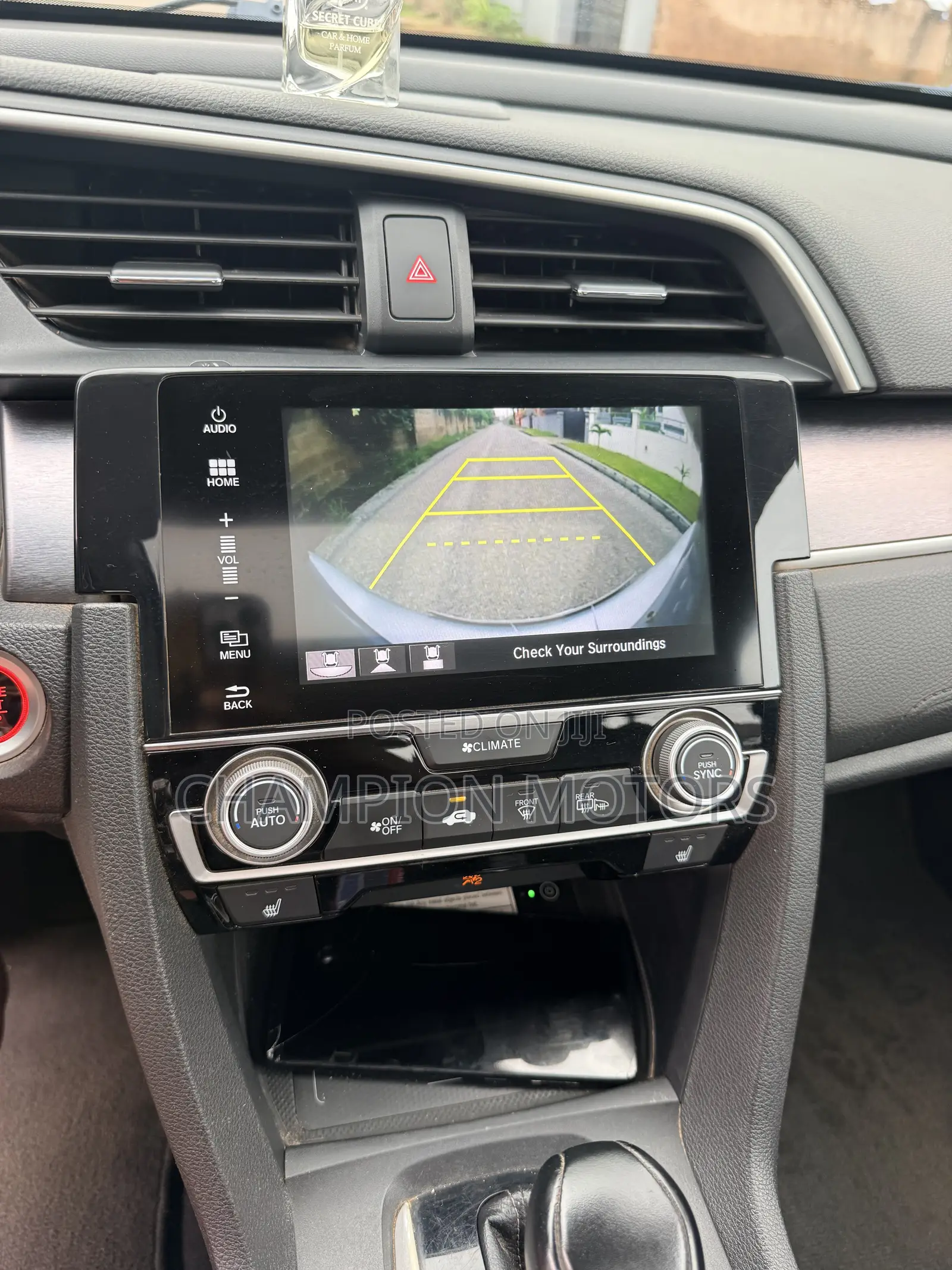 Honda Civic Touring 4dr Sedan (1.5L 4cyl) 2017 Silver