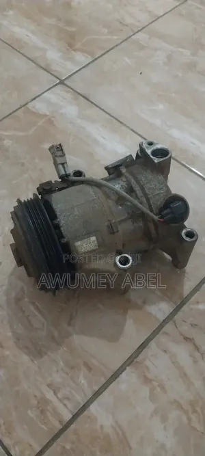 Vitz Aircondition Motor