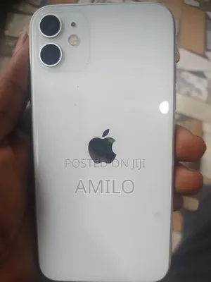 Apple iPhone 11 64 GB White