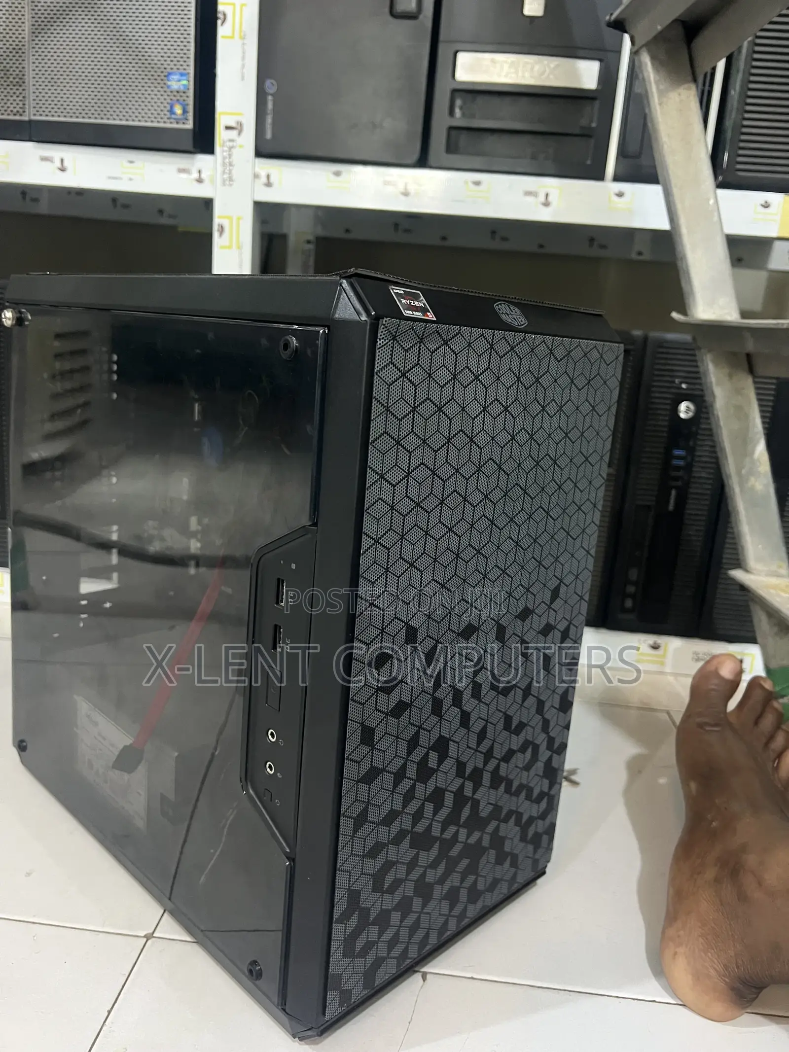 Gigabyte GA-H110MSTX-HD3-ZK 16GB Intel Core i5 HDD+SSD 256GB