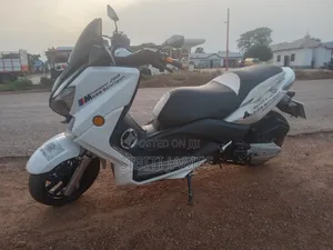 BMW C 400 X 2015 White