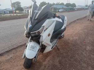 BMW C 400 X 2015 White