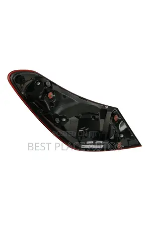 Mercedes Benz C300 4matic 2022 Taillight