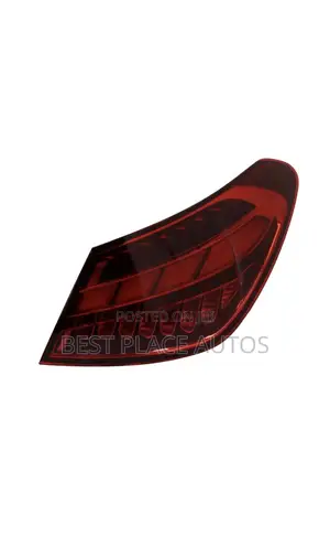 Mercedes Benz C300 4matic 2022 Taillight