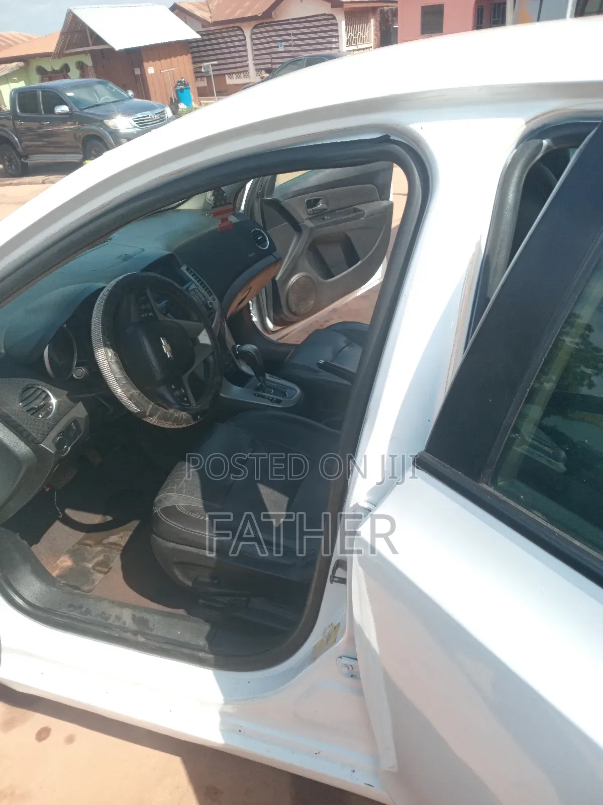 Chevrolet Cruze 1LT Auto 2013 White