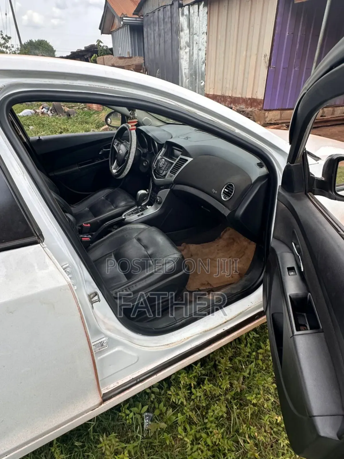 Chevrolet Cruze 1LT Auto 2013 White