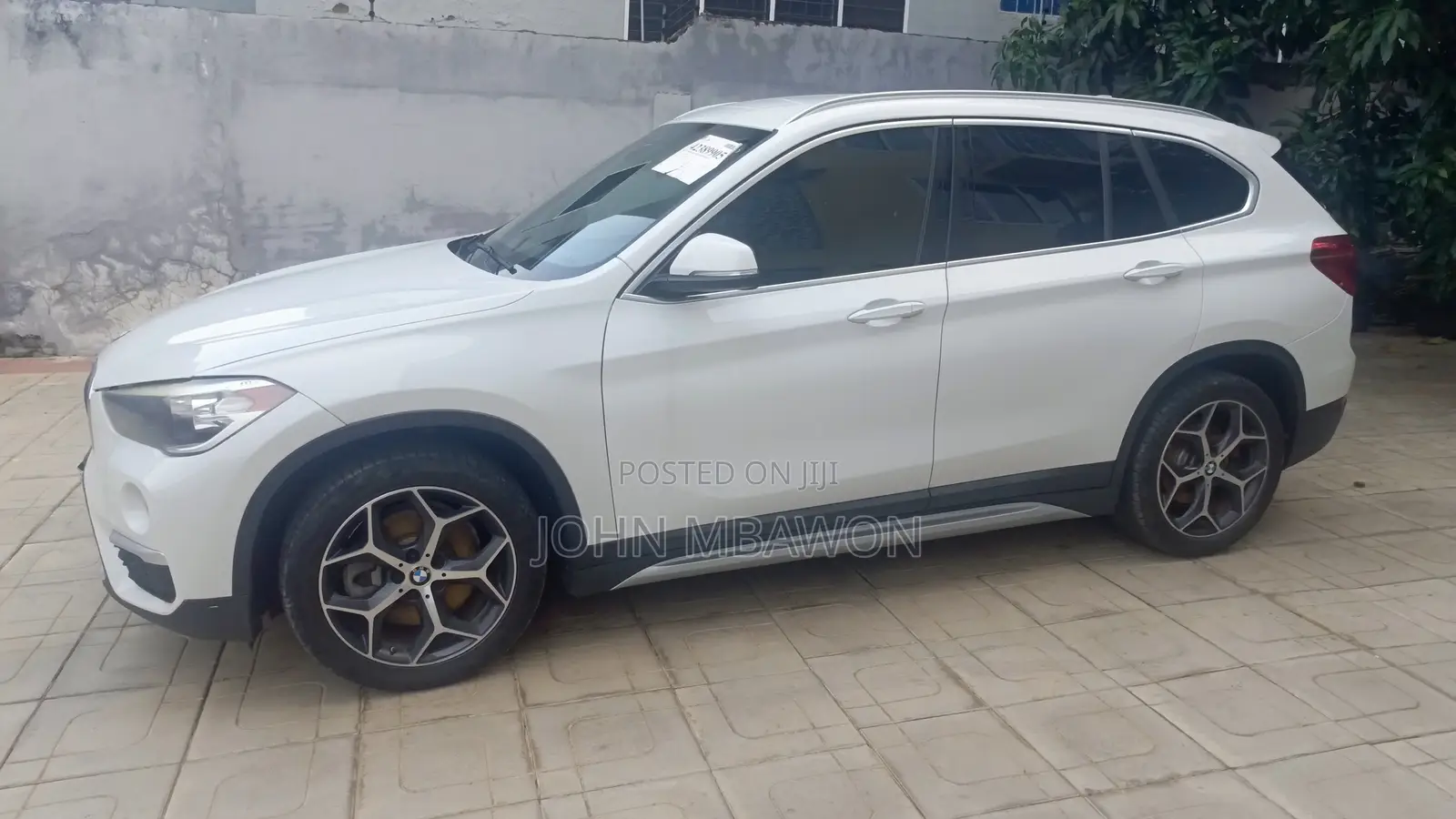BMW X1 sDrive28i FWD 2019 White