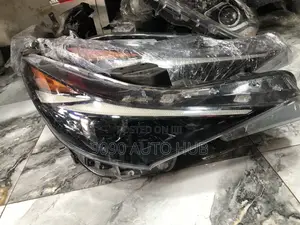 2024 Hyundai Elantra Headlight Pair
