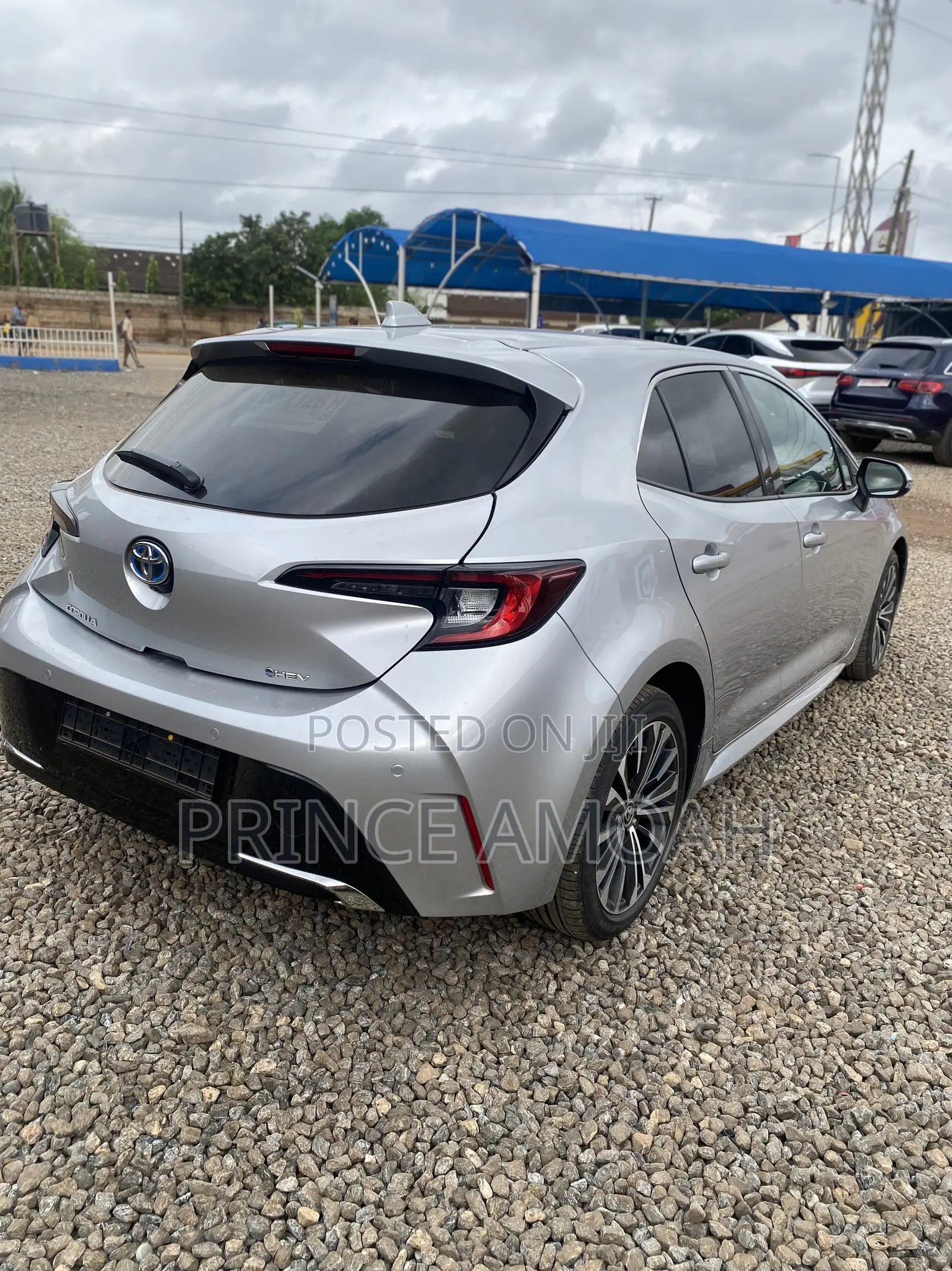 New Toyota Corolla LE 2024 Silver