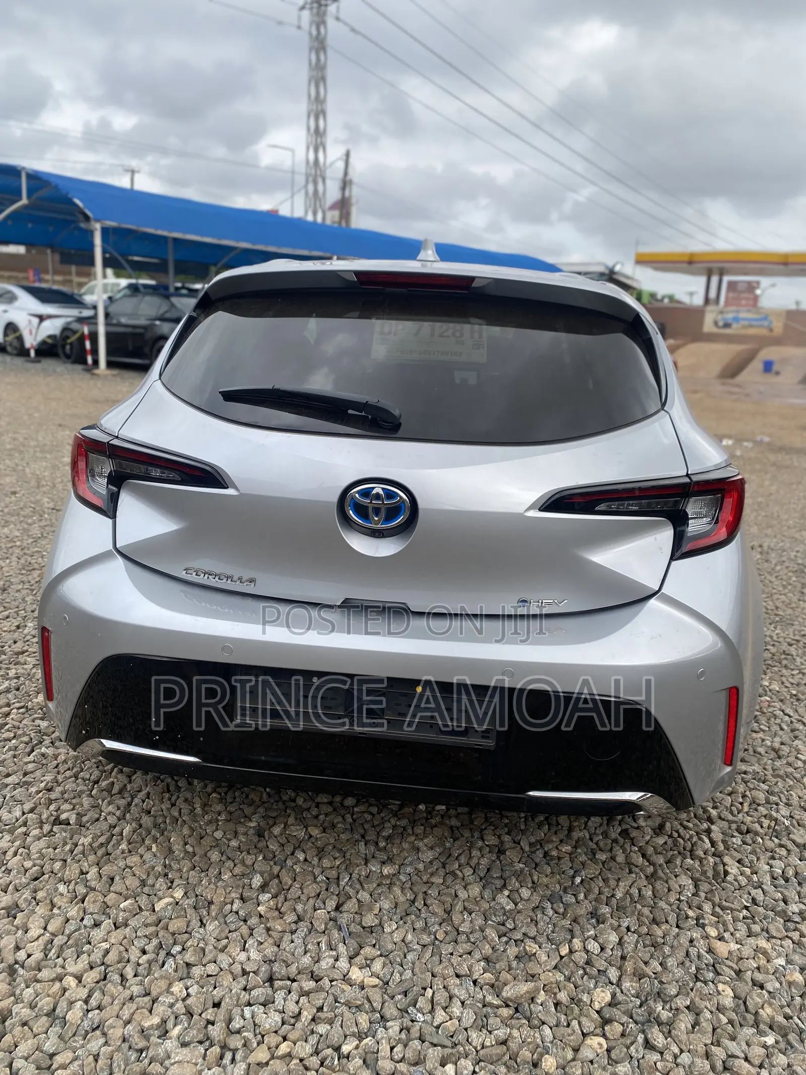 New Toyota Corolla LE 2024 Silver