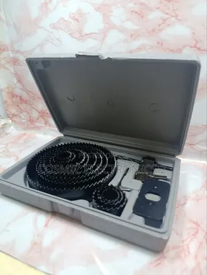 Hole Cutter Set With Saw Blades, Mandrels Hex Key