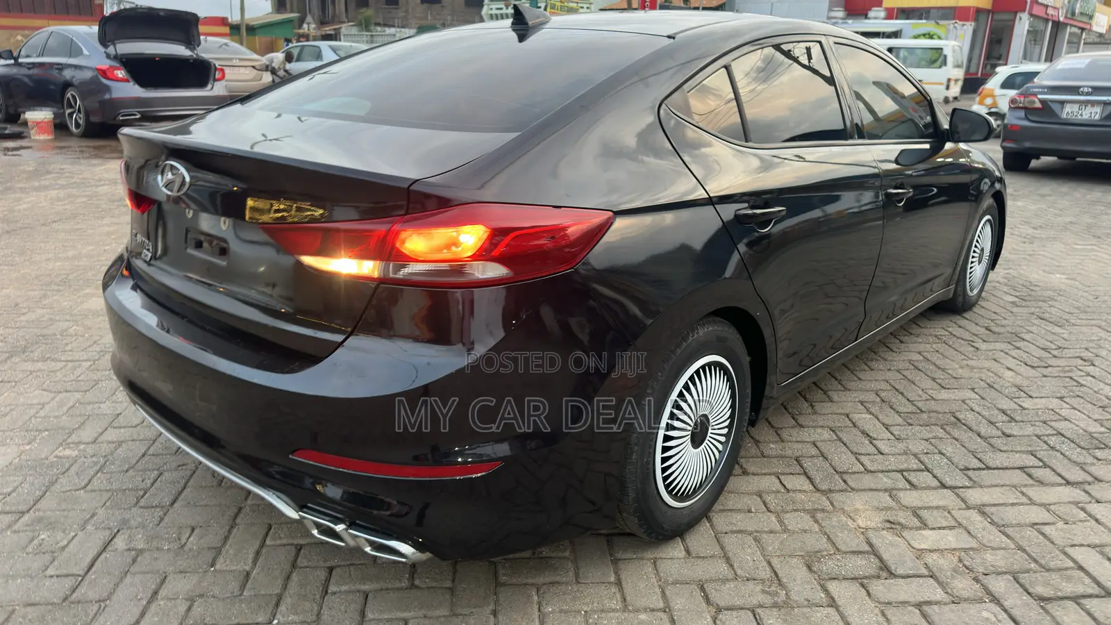 Hyundai Elantra Sport Sedan FWD (1.6L 4cyl 6M) 2017 Black