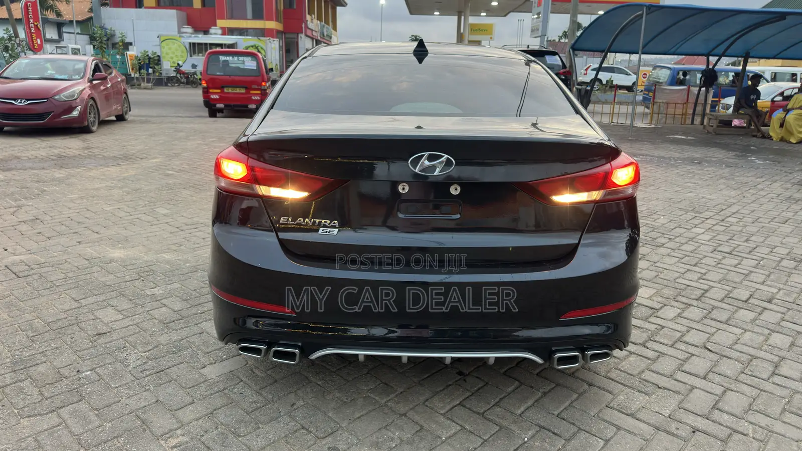Hyundai Elantra Sport Sedan FWD (1.6L 4cyl 6M) 2017 Black