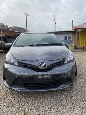 Toyota Vitz 1.5 FWD 5dr 2016 Black