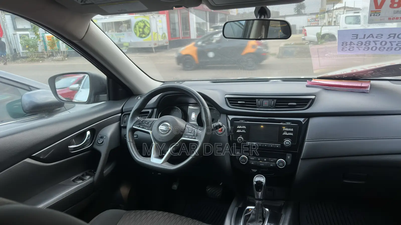 Nissan Rogue SV AWD 2018 Black