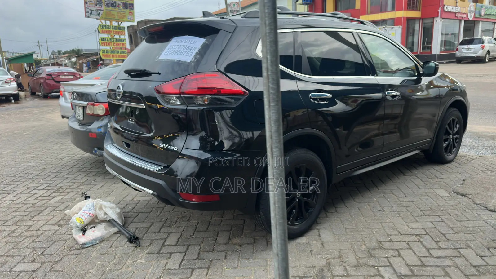 Nissan Rogue SV AWD 2018 Black