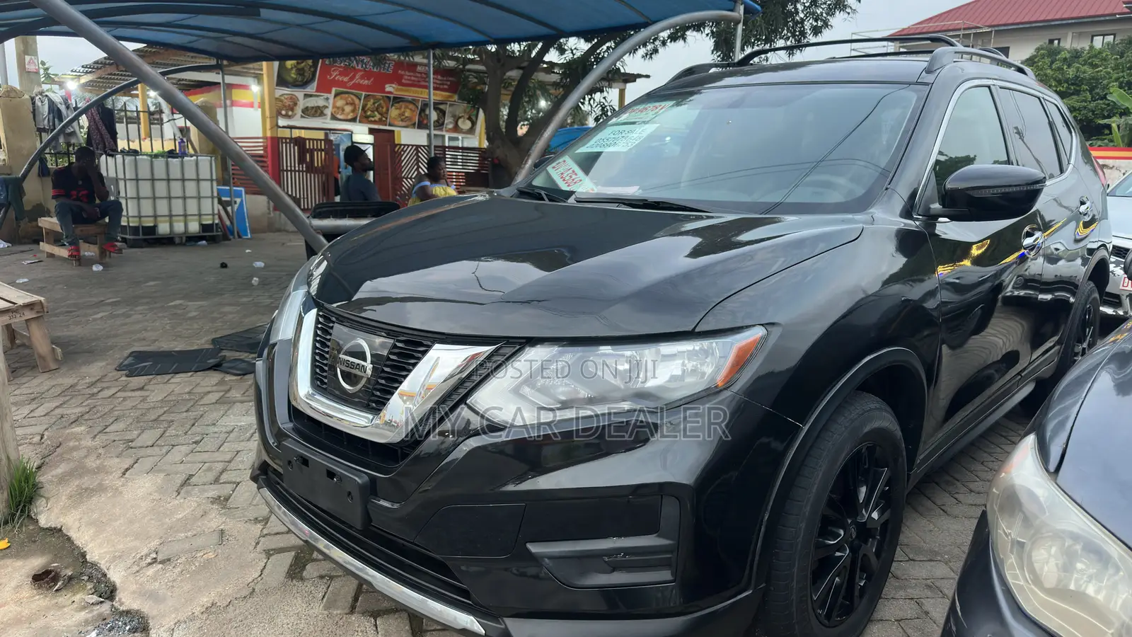 Nissan Rogue SV AWD 2018 Black